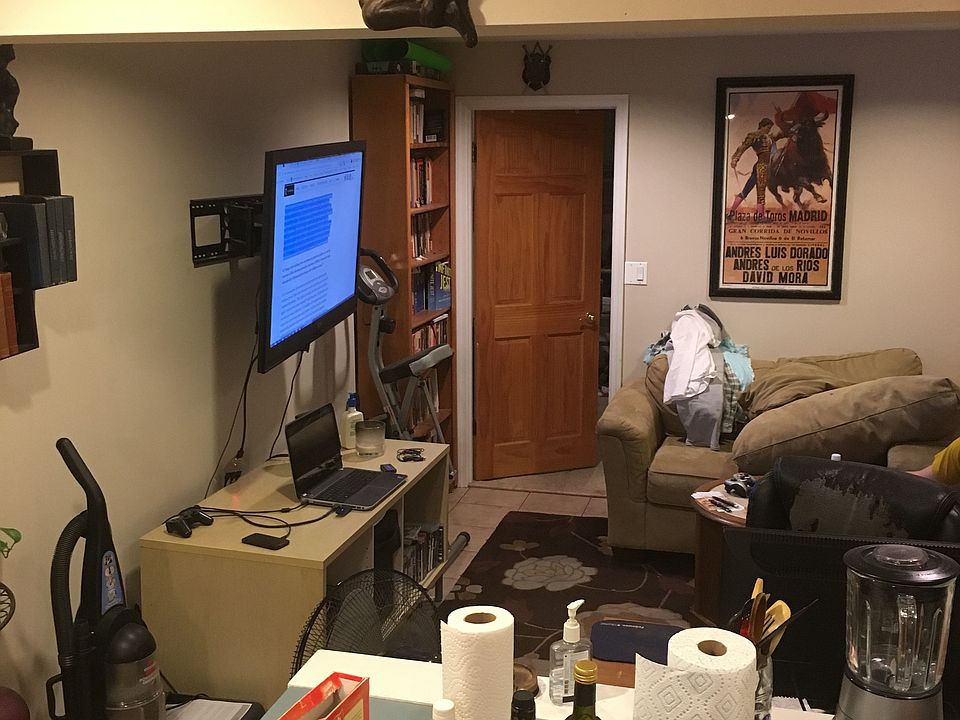 2nd image of 3044 43rd St