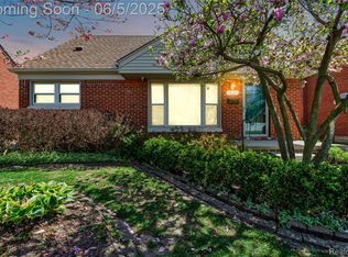 7639 Polk St, Taylor, MI 48180