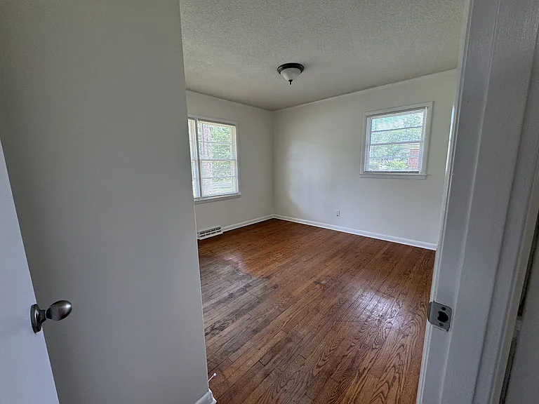 400 Massee Dr — Photo 12