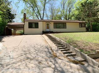 2007 College Heights Rd, Manhattan, KS 66502