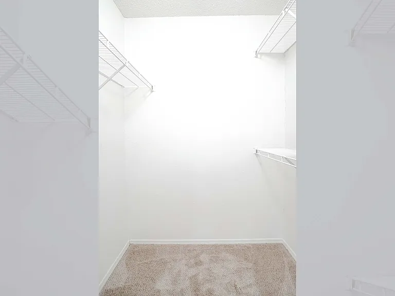 Bella Capri — Photo 12