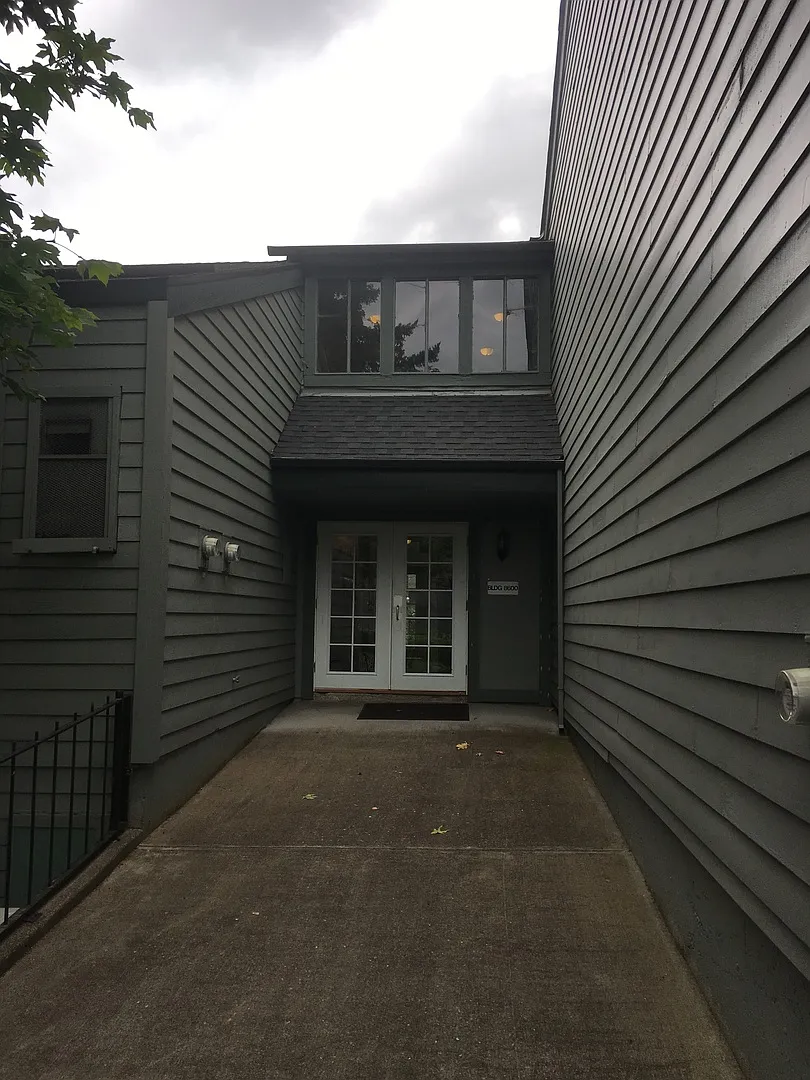 Move in special available now!! — Photo 2