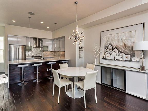 4th image of 3040 N Wilson Ct #3