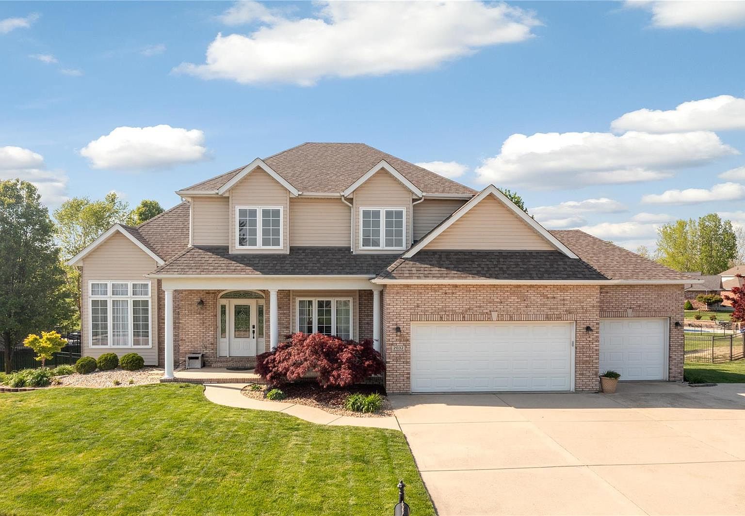2032 Grandview Dr, Saint Jacob, IL 62281 Zillow