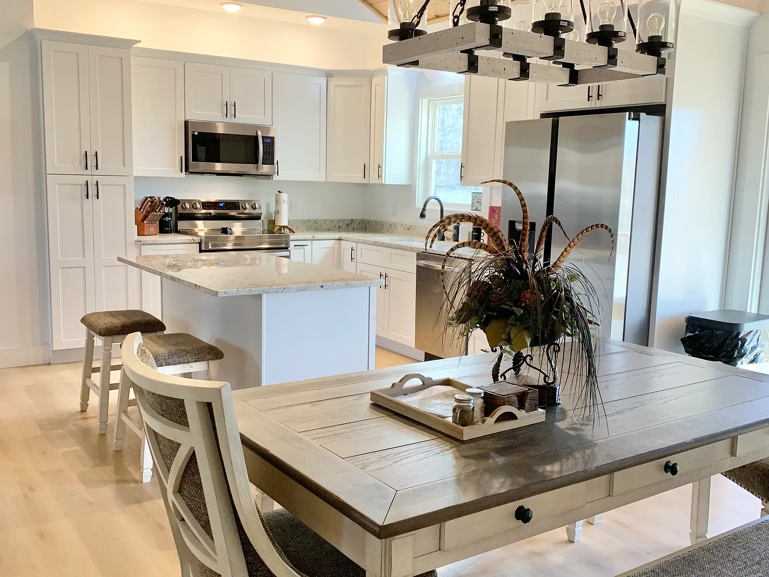 110 Acadia Dr — Photo 3