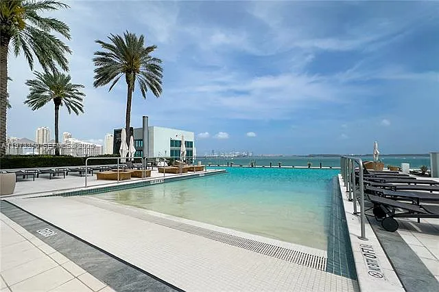 1331 Brickell Bay Dr #1801 — Photo 32