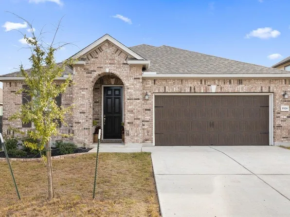 1926 Dragonfly Loop, Bastrop, TX 78602