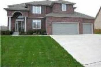 1st image of 3807 NE 95th Ter