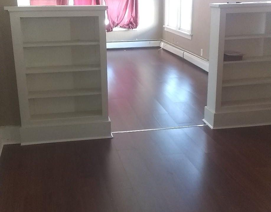 1st image of 468 Shirley Ave