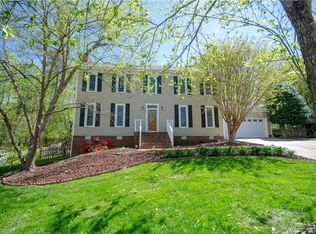 1501 Dedham Ct, Greensboro, NC 27407