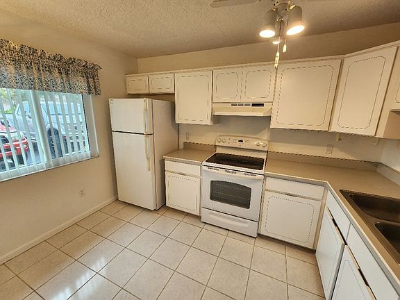 3rd image of 3530 Forest Branch Dr APT C