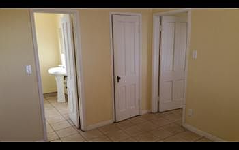 5th image of 434 W 21st St