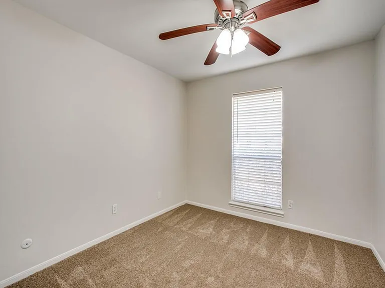 14219 Piping Rock Ln — Photo 16