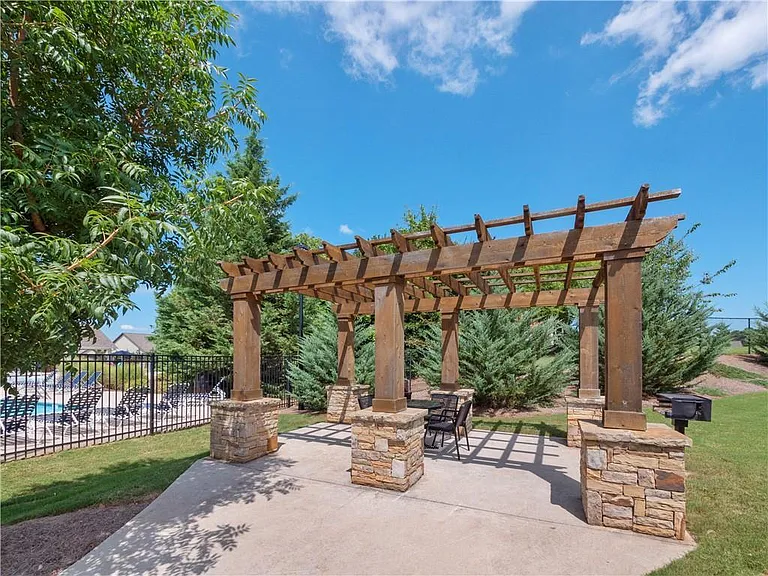 4719 Sweetwater Dr — Photo 18