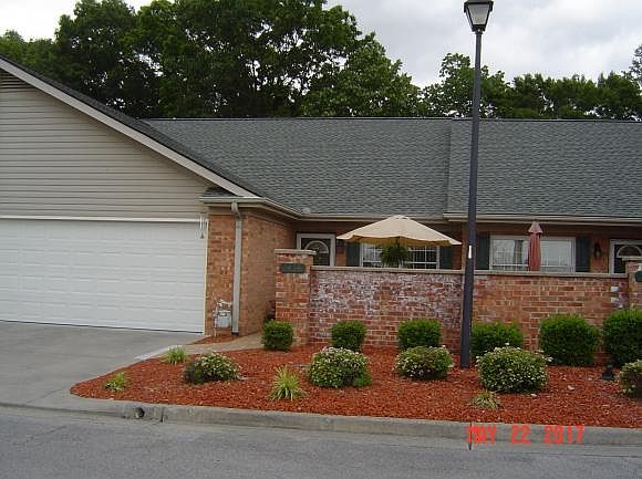 1st image of 1414 Whitley Dr