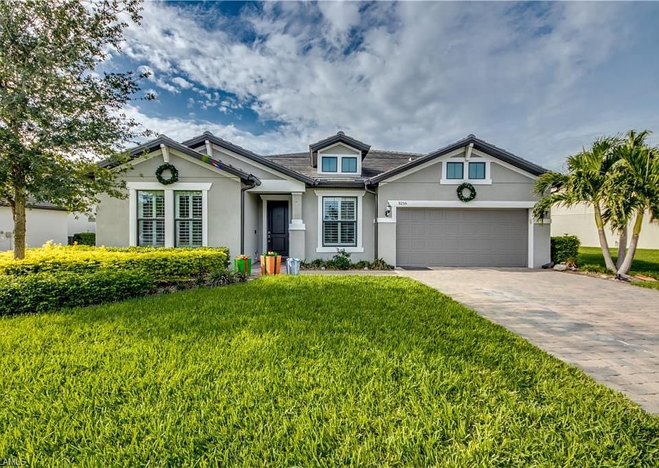 1st image of 9255 Bexley Dr