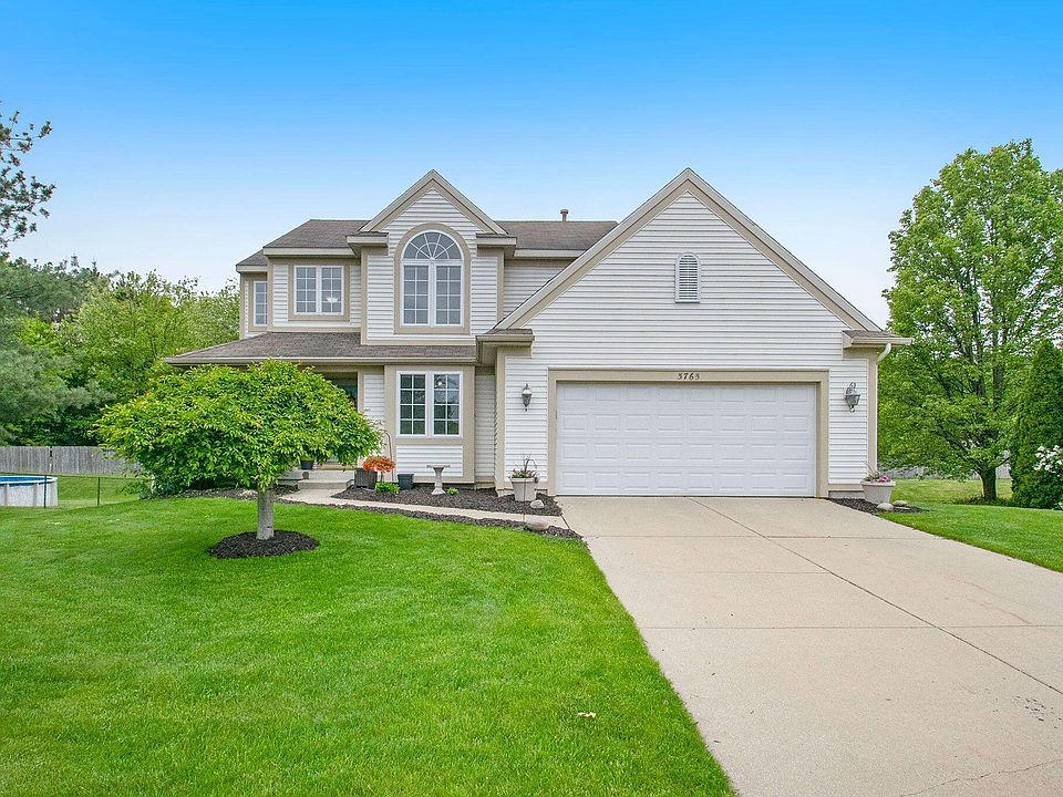 1st image of 5765 Jamail Dr NE