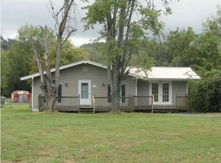 1020 O'Grady Dr, Chattanooga, TN 37419