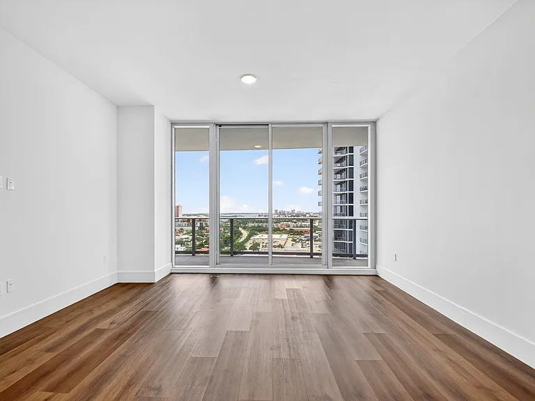 220 Lake Shore Dr #1511 — Photo 5