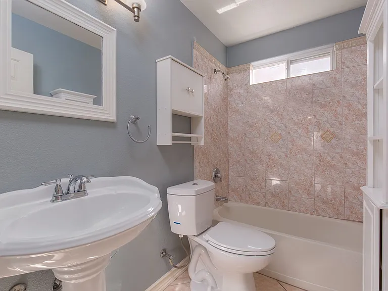 7900 White Grass Ave — Photo 13