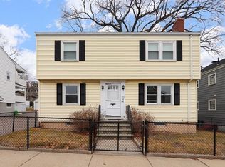 1515 Centre St FLOOR 2, West Roxbury, MA 02132