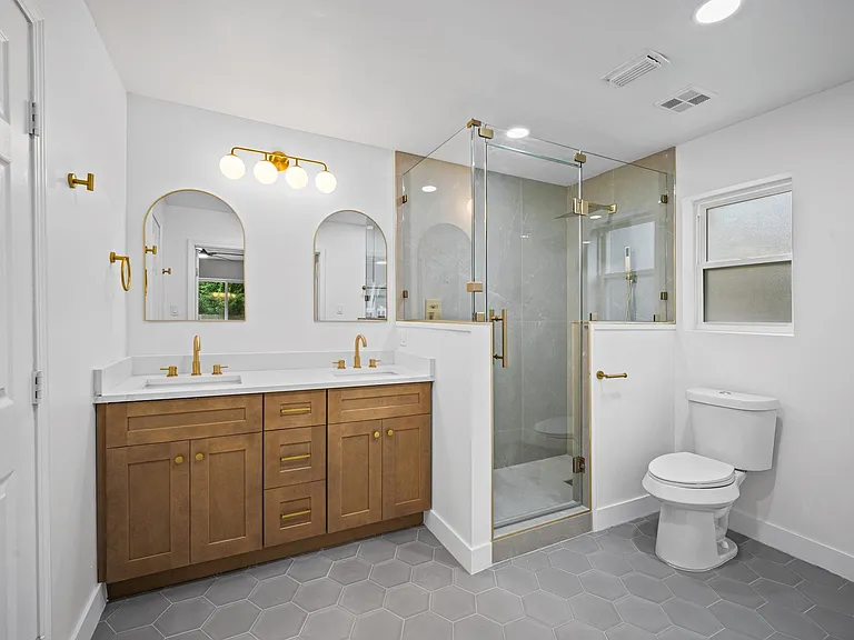 10935 Silkwood Dr — Photo 11