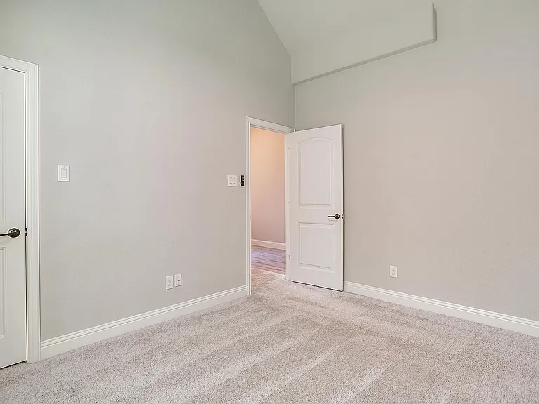 16717 White Rock Blvd — Photo 34
