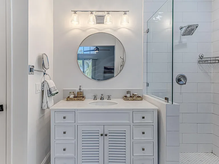 1701 Mizzenmast Way — Photo 28