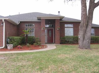 2817 Silent Wood Dr, Cantonment, FL 32533