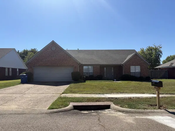 1504 Ashwood Cir, West Memphis, AR 72301