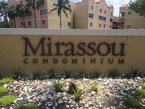 3rd image of 6135 NW 186th St APT 307