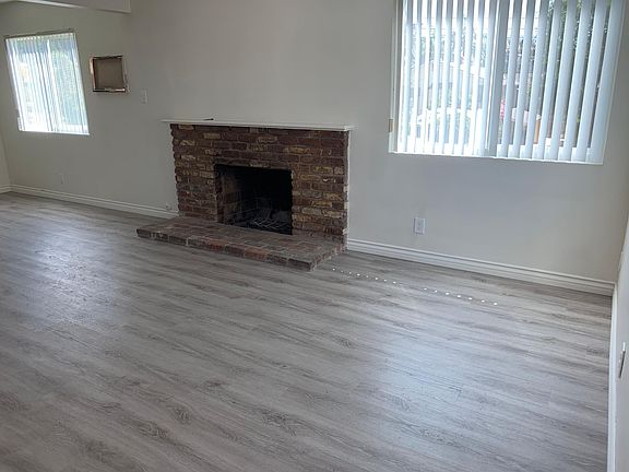 2nd image of 51 N Mountain Trl APT A