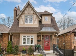 12 Chilton Rd, Toronto, ON M4J 3C6