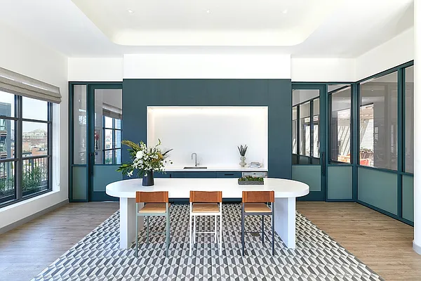 Rented by Greystar | media 35