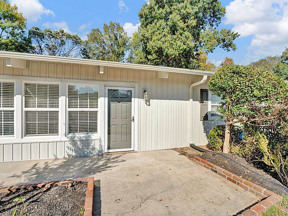 4th image of 5152 Warfield Dr