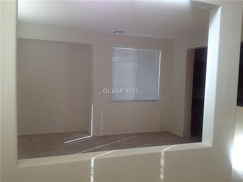 5th image of 6872 Tropicaire St