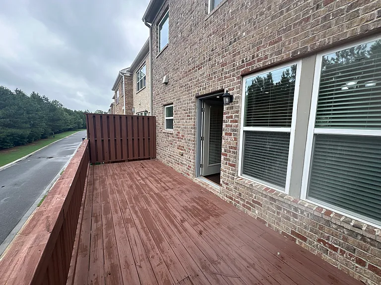 701 Sunset Park Dr — Photo 30