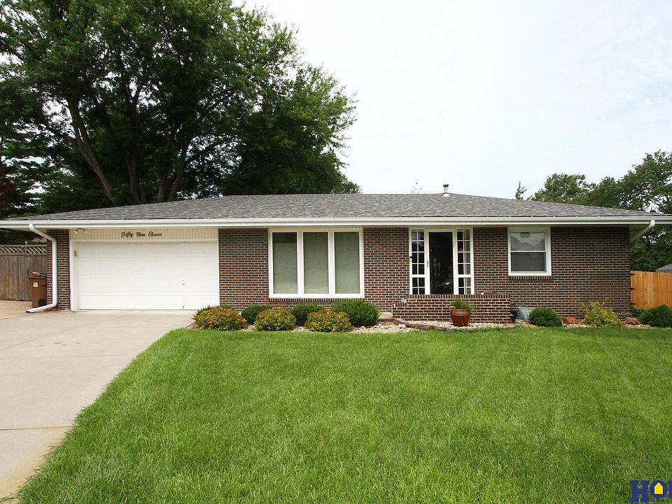 1st image of 5911 Kenwood Cir
