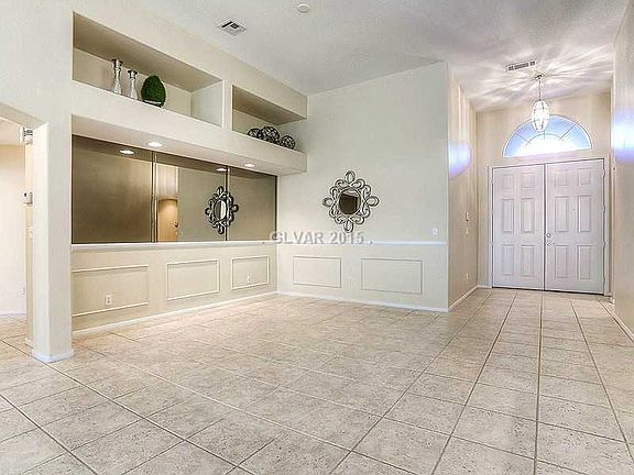 5th image of 9661 Drayton Ave