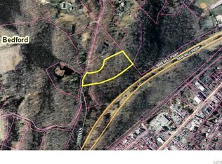 100 Wood Rd, Mount Kisco, NY 10549