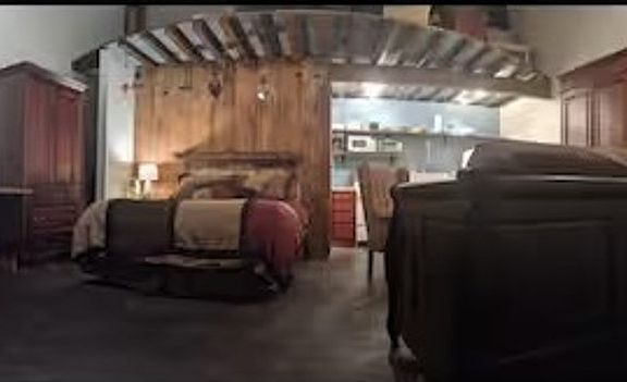 2nd image of 3213 Dumaine St #R