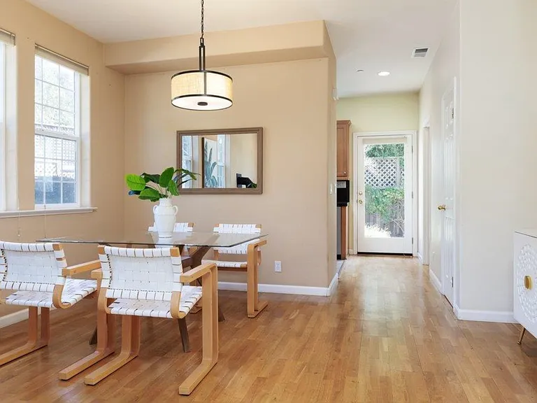 116 Goss Ct — Photo 15