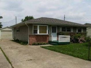 1727 N Ottawa St, Lincoln, IL 62656