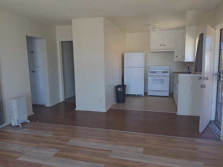 821 Olive Ave #5 — Photo 22