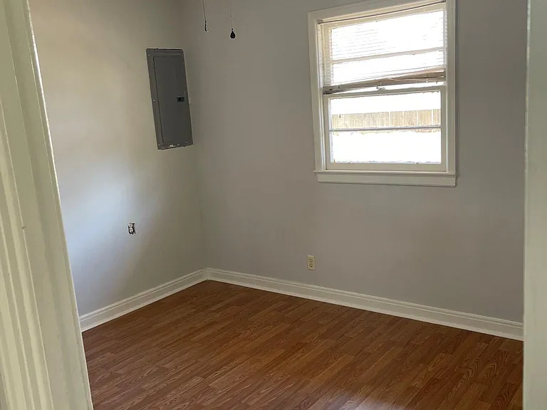 3546 McKinley St — Photo 8