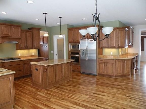2nd image of 1468 W Hidden River Dr