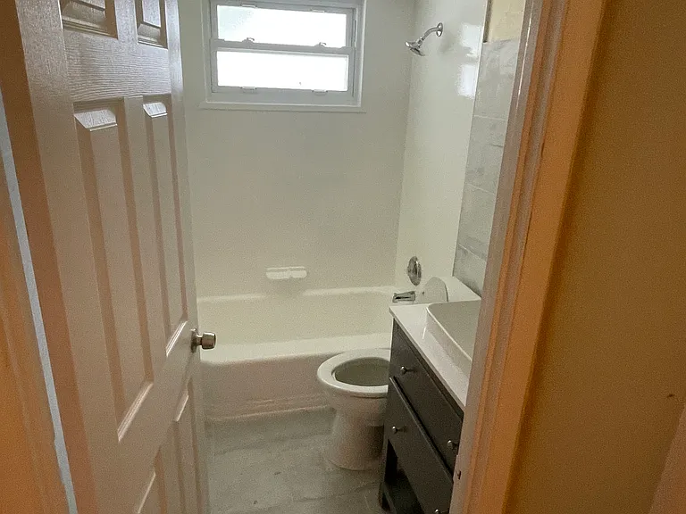 745 Pelican Ln — Photo 6