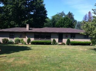 4220 N Creek Rd, Girard, PA 16417