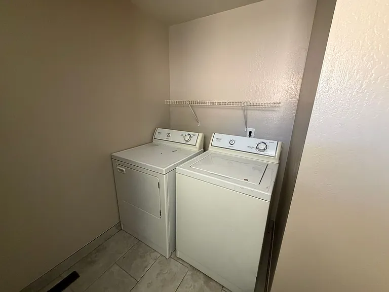 1695 Stardust St — Photo 8