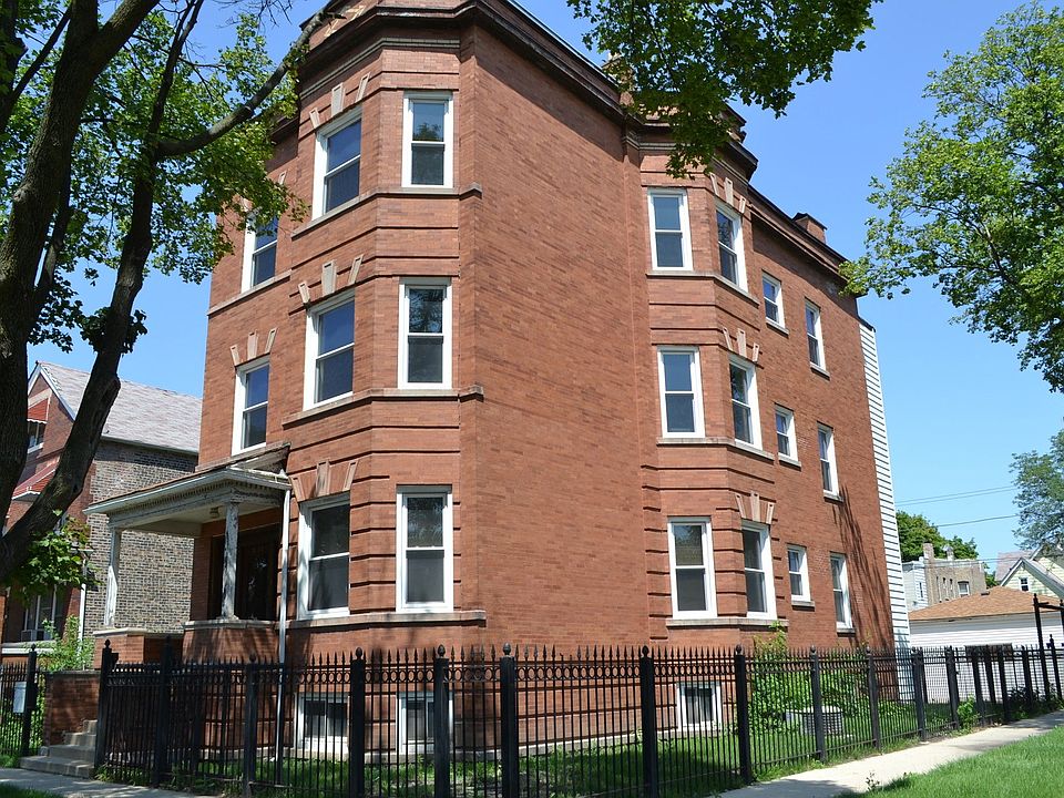 1st image of 5500 W Walton St